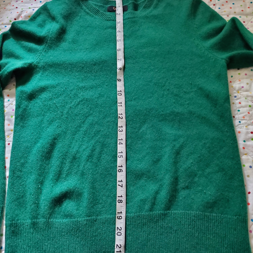 Quince Mangolian Cashmere Crewneck SweaterEverglade. - Picture 9 of 10